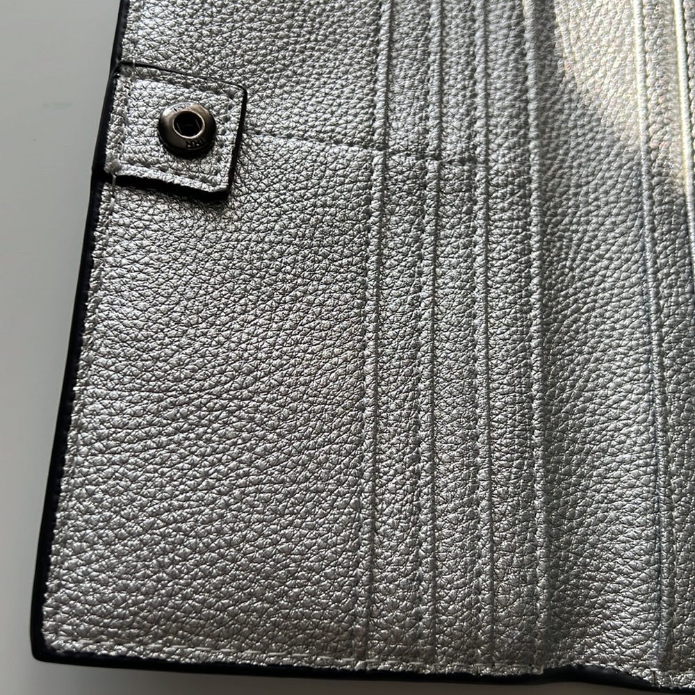 Silver wallet - Picture 9 of 14
